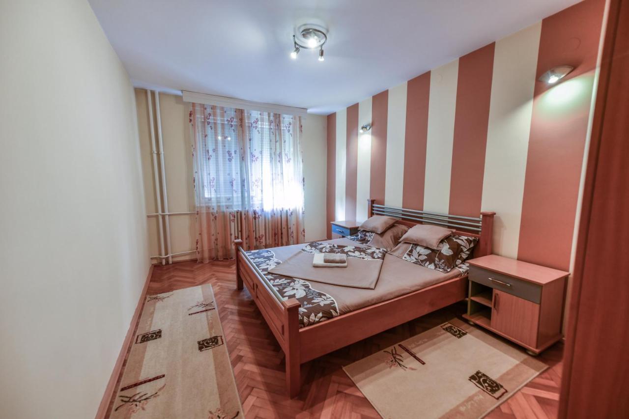Lux Apartman Cvetkovic Kraljevo Dış mekan fotoğraf