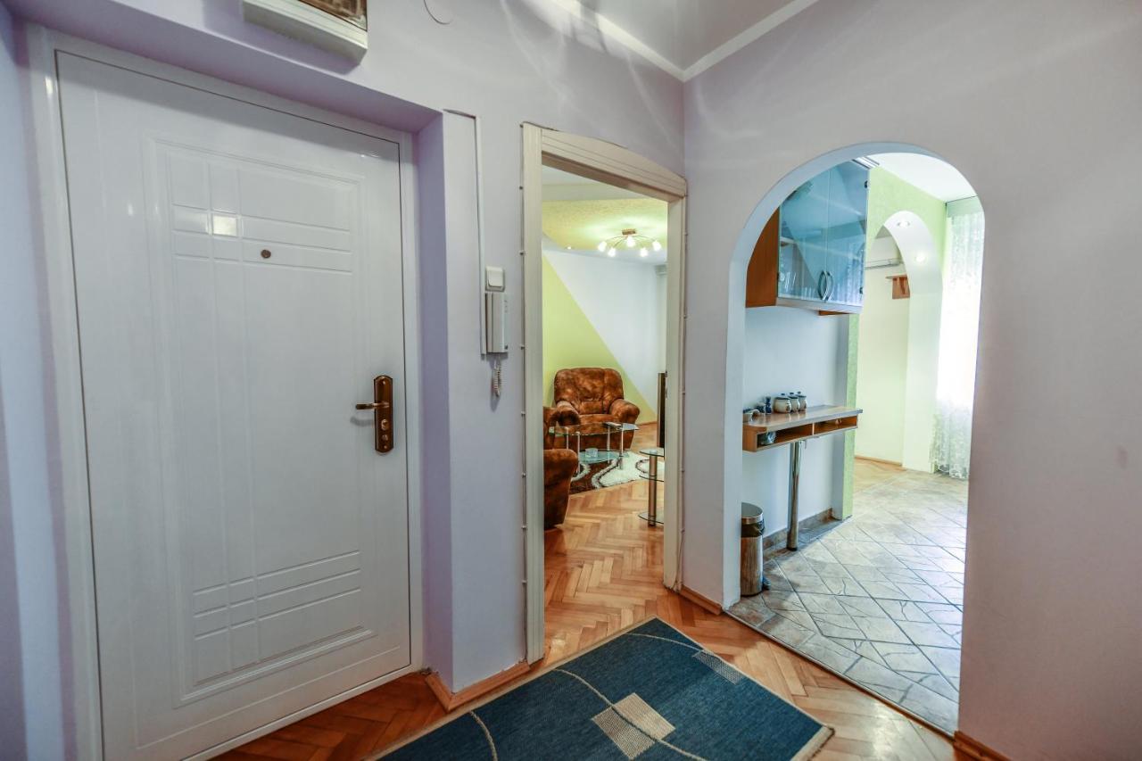 Lux Apartman Cvetkovic Kraljevo Dış mekan fotoğraf