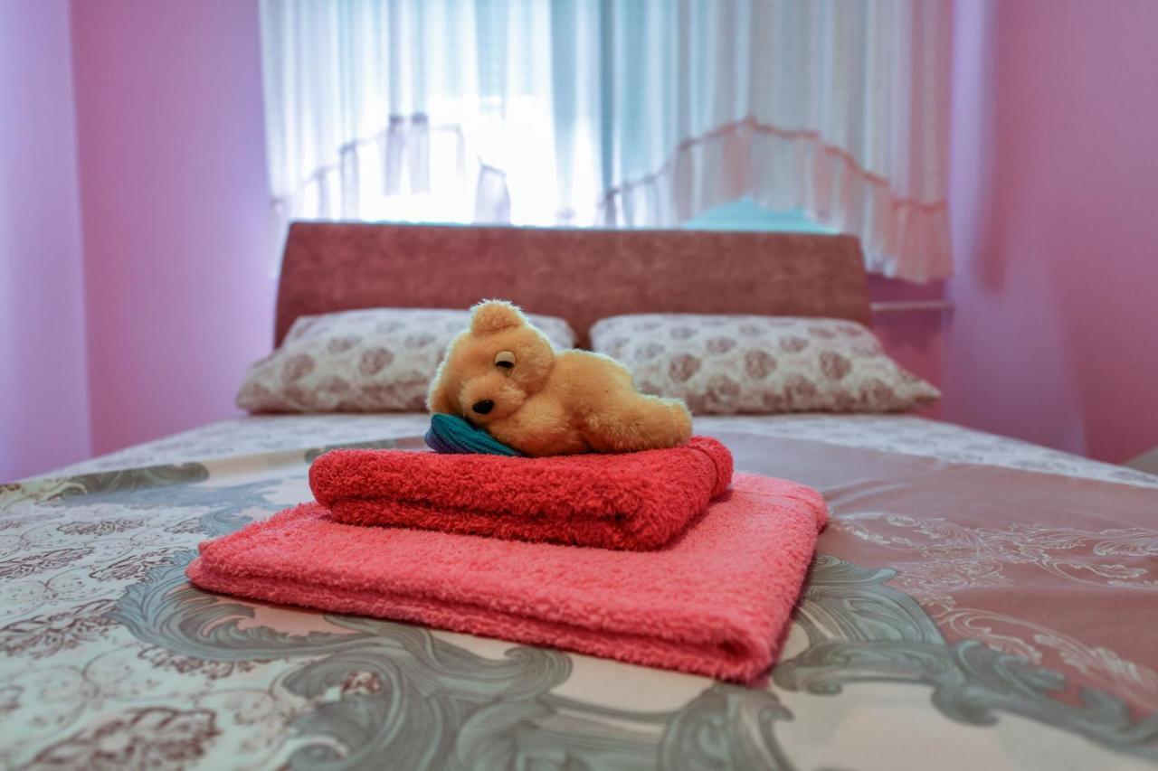 Lux Apartman Cvetkovic Kraljevo Dış mekan fotoğraf